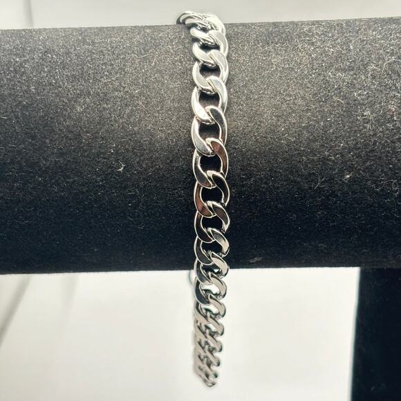 Silver Curb Cuban Men's Bracelet - Picture 2 of 4